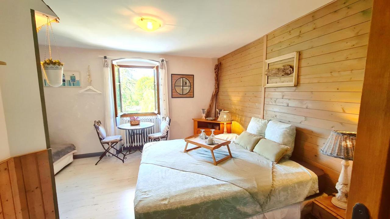 Le Doux Nid Bed & Breakfast Шана Екстериор снимка