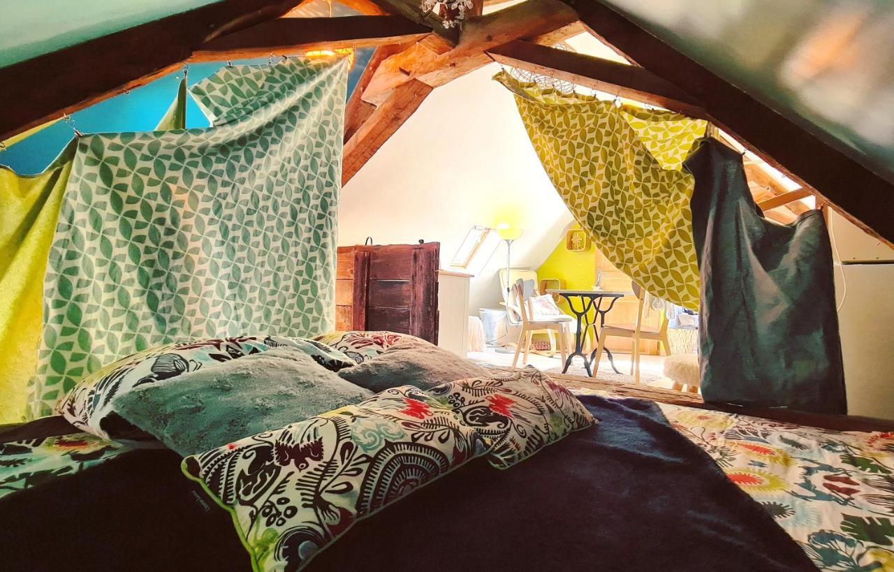 Le Doux Nid Bed & Breakfast Шана Екстериор снимка