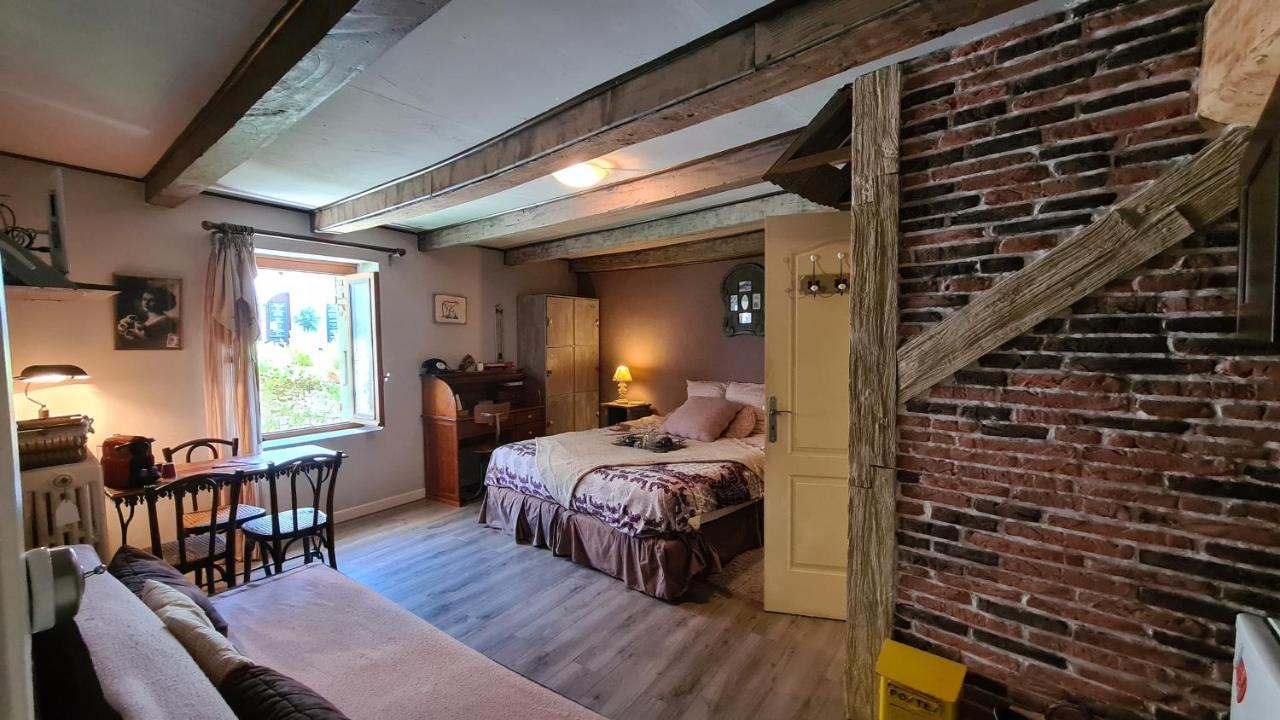 Le Doux Nid Bed & Breakfast Шана Екстериор снимка