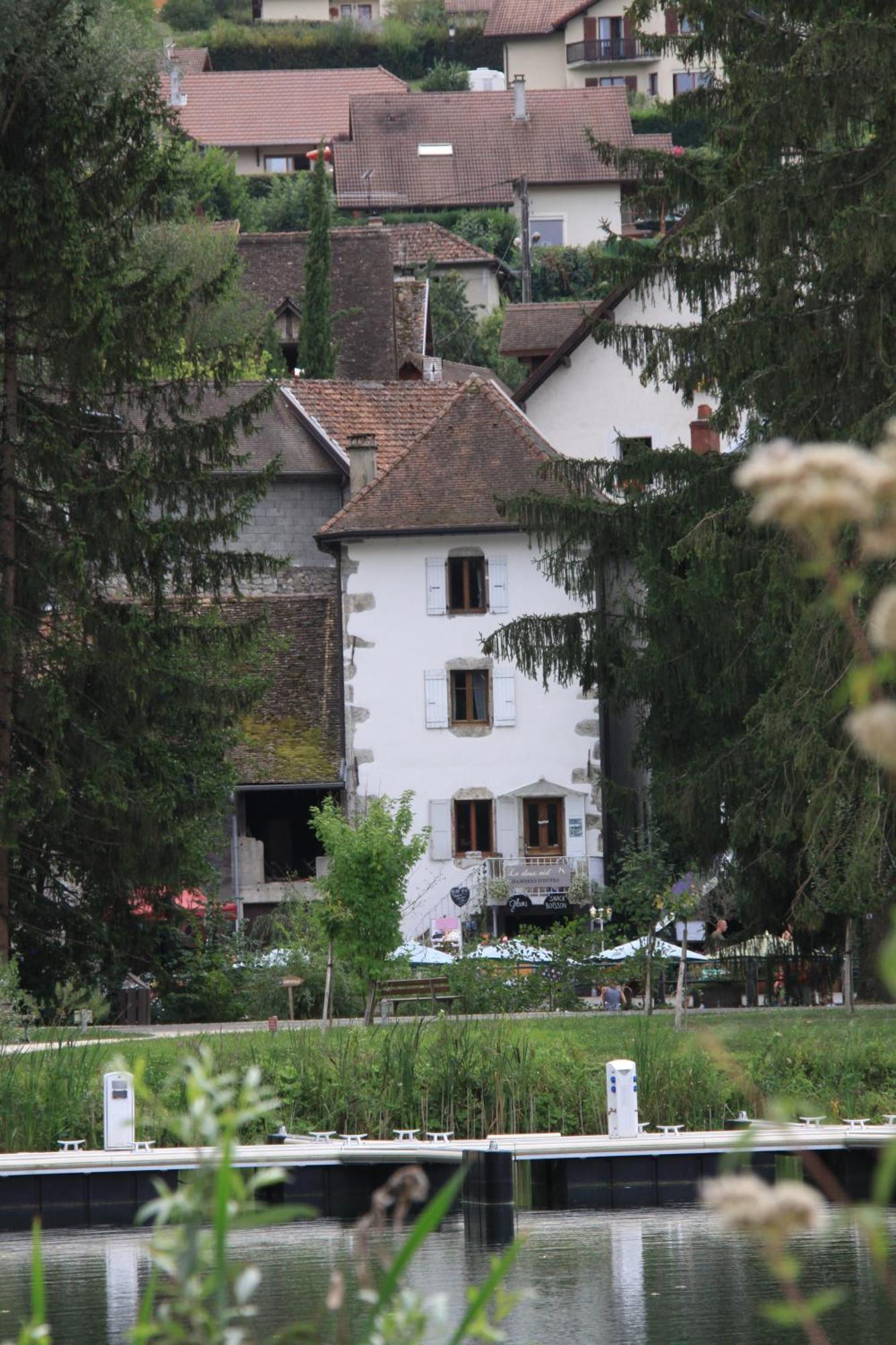 Le Doux Nid Bed & Breakfast Шана Екстериор снимка